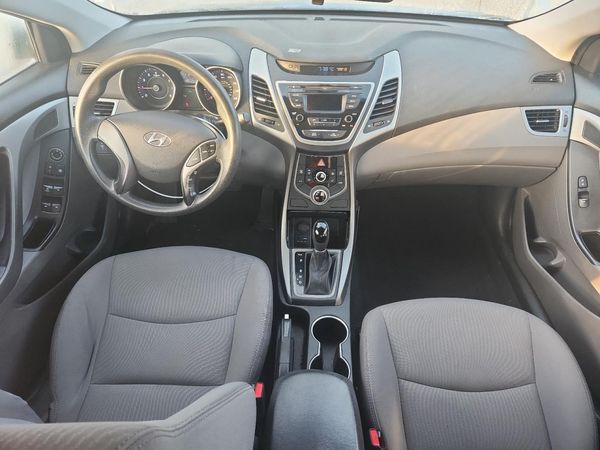 2014 HYUNDAI ELANTRA GLS(Middle)