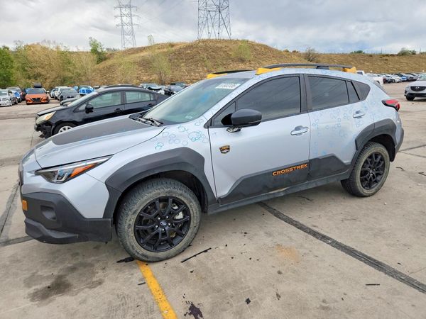 2024 SUBARU CROSSTREK — Front 3/4