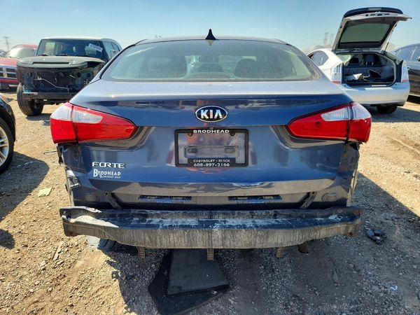 2016 KIA FORTE