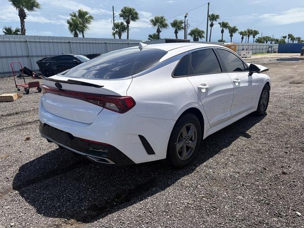 2021 KIA K5 LXS — PSRA