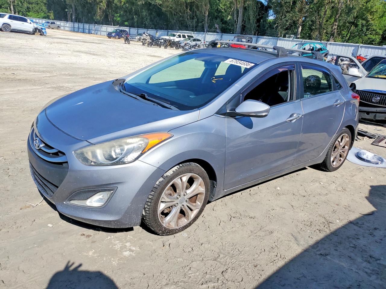 2014 HYUNDAI ELANTRA STD, Style, Tech — Front 3/4