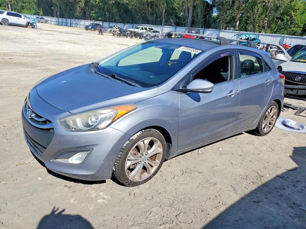2014 HYUNDAI ELANTRA STD, Style, Tech — Front 3/4