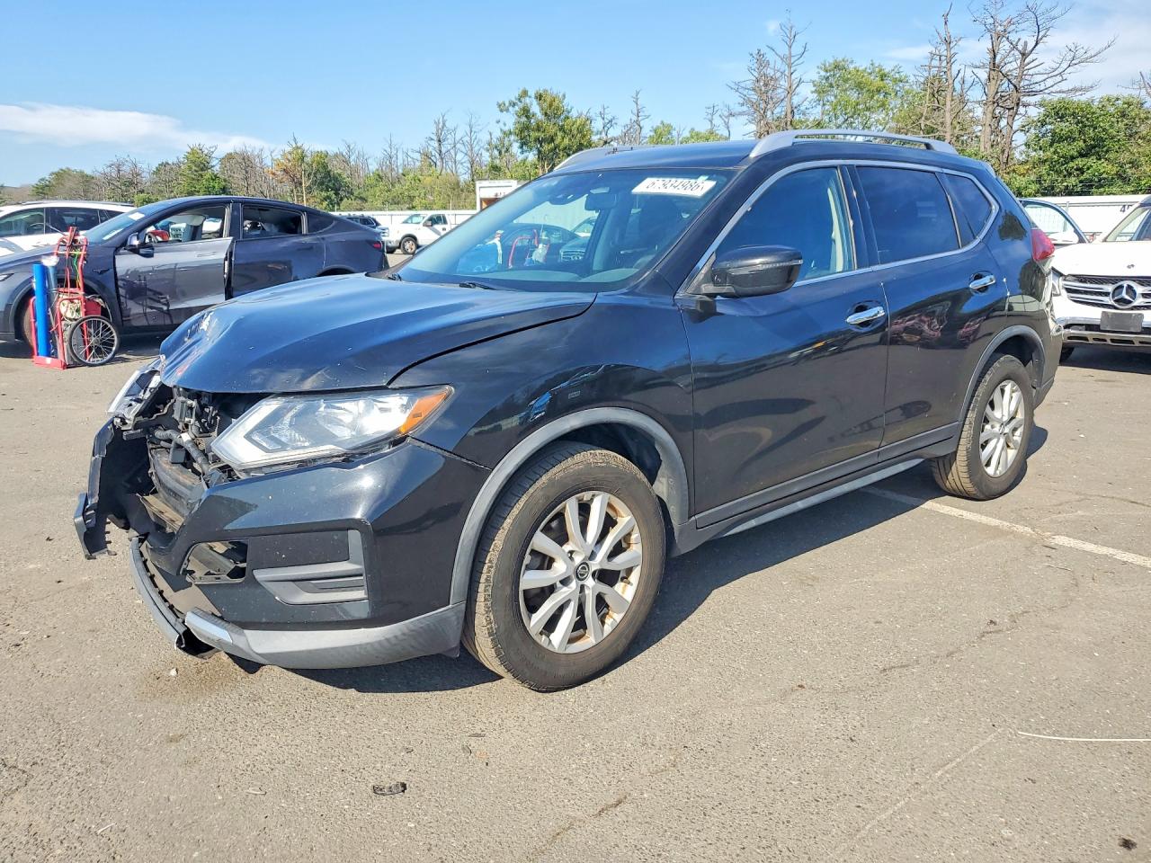 2020 NISSAN ROGUE — Front 3/4