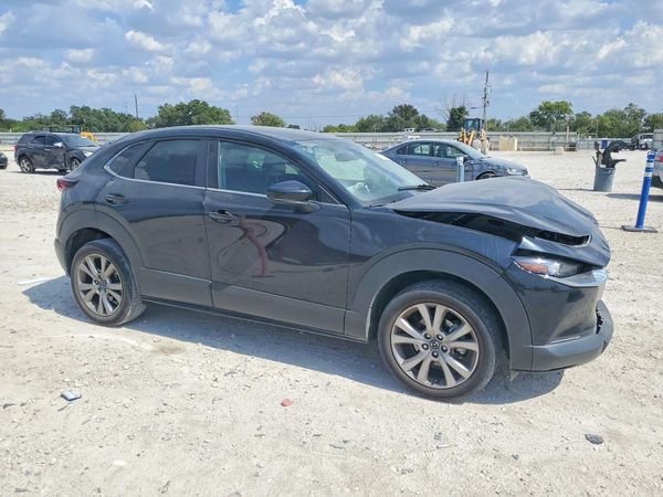 2022 MAZDA CX30 Select Package — Passenger 3/4