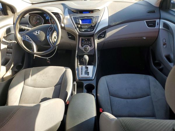 2013 HYUNDAI ELANTRA
