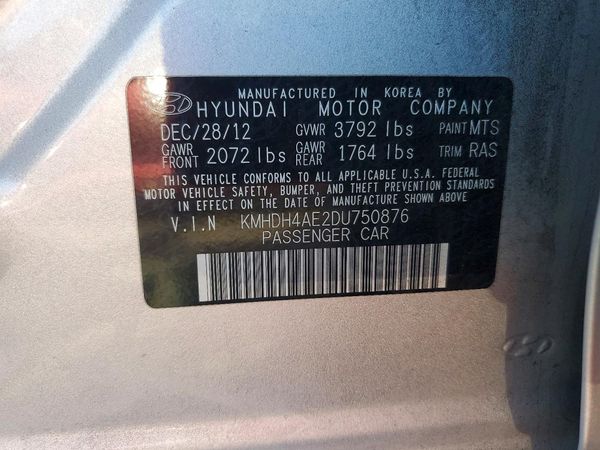 2013 HYUNDAI ELANTRA