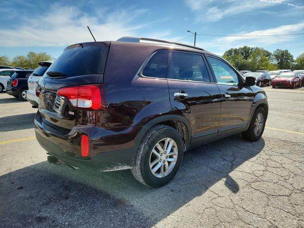 2015 KIA SORENTO GL