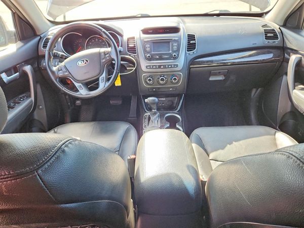 2015 KIA SORENTO GL