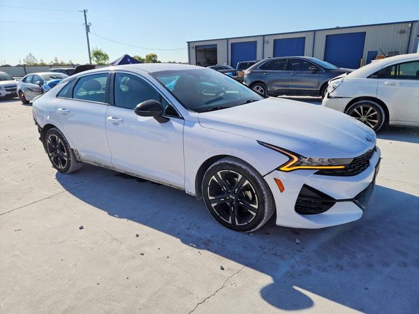 2021 KIA K5