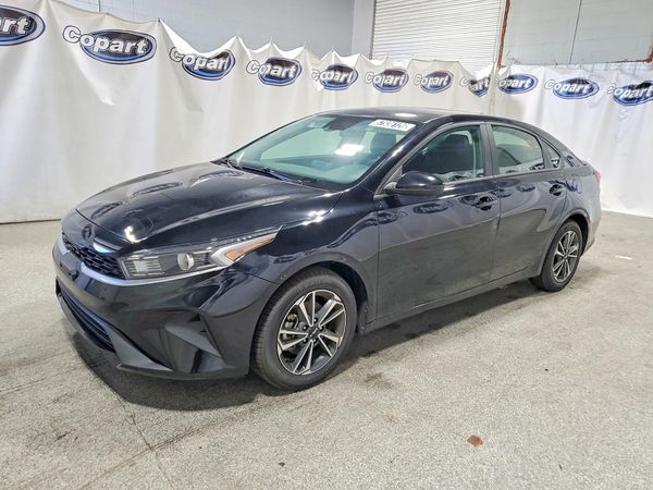 2024 KIA FORTE — DSFA — Front 3/4