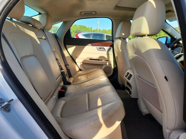 2019 JAGUAR XF Prestige — PSRS