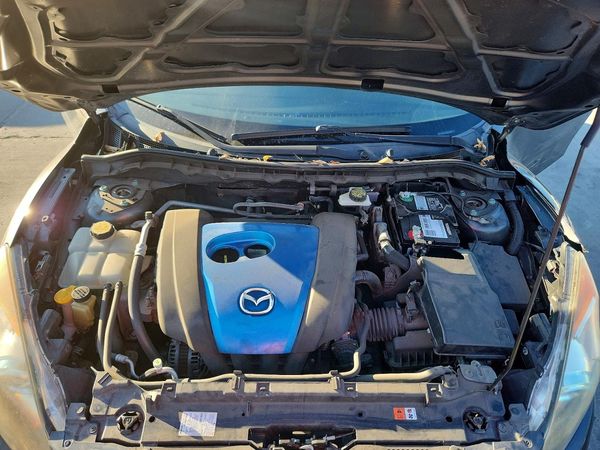 2013 MAZDA 3