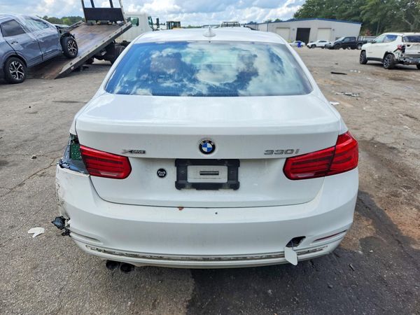 2018 BMW 330