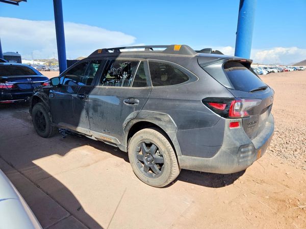 2025 SUBARU OUTBACK Wilderness