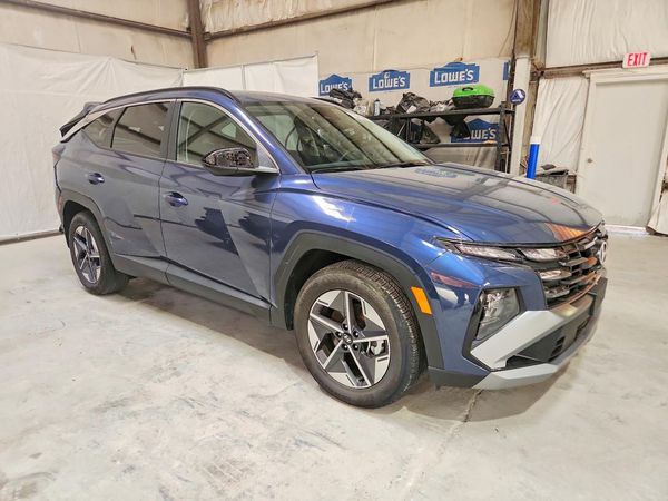 2026 HYUNDAI TUCSON SEL, SEL Plus — Passenger 3/4
