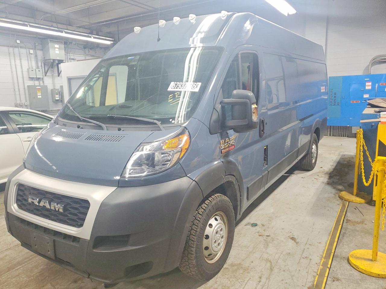2020 RAM PROMASTER 3500 VF — Front 3/4