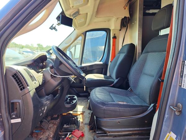 2020 RAM PROMASTER 3500 VF — DENT