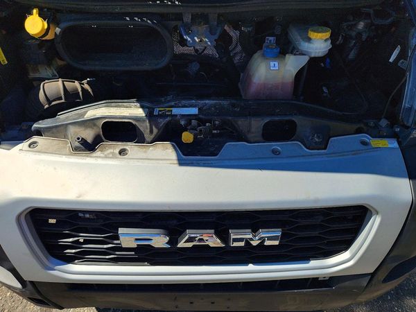 2020 RAM PROMASTER 3500 VF — Engine bay