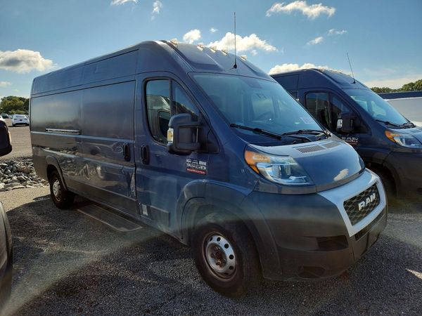 2021 RAM PROMASTER 3500 — Passenger 3/4