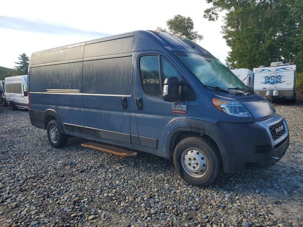 2021 RAM PROMASTER 3500 — Passenger 3/4