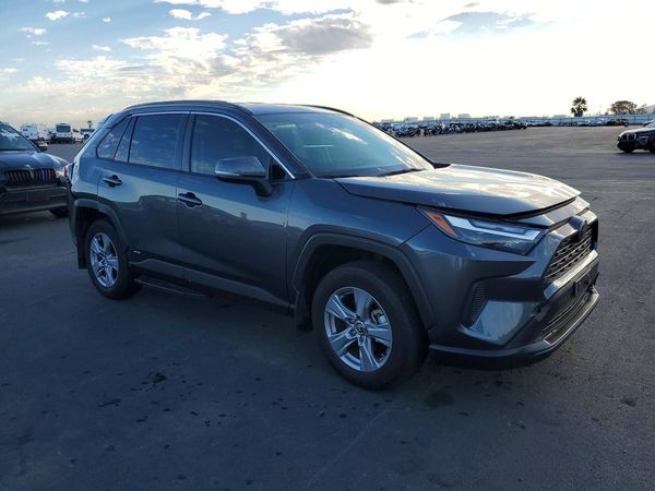 2025 TOYOTA RAV4