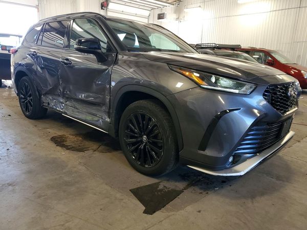 2023 TOYOTA HIGHLANDER