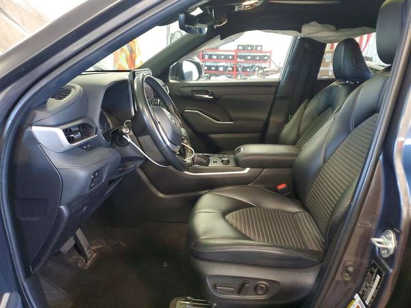 2023 TOYOTA HIGHLANDER