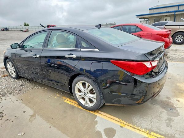 2013 HYUNDAI SONATA