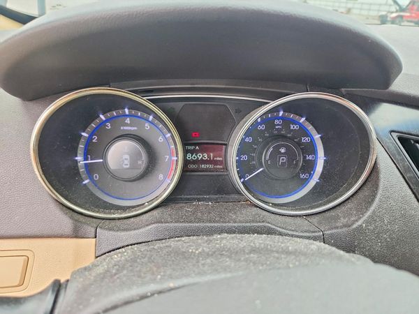 2013 HYUNDAI SONATA