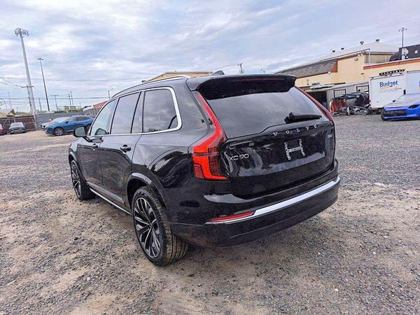 2026 VOLVO XC90