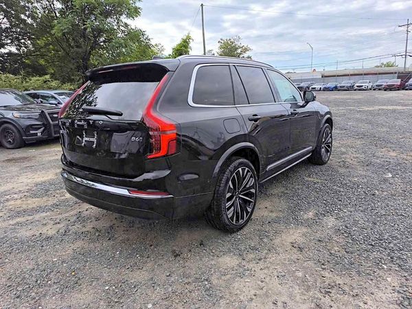 2026 VOLVO XC90