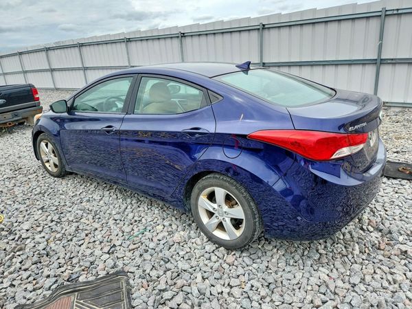 2013 HYUNDAI ELANTRA
