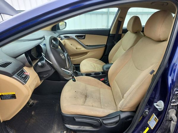 2013 HYUNDAI ELANTRA