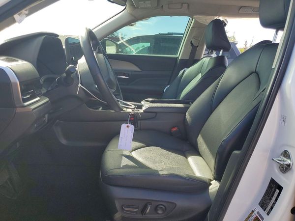 2024 TOYOTA GRAND HIGHLANDER
