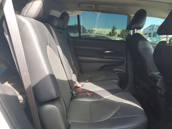2024 TOYOTA GRAND HIGHLANDER