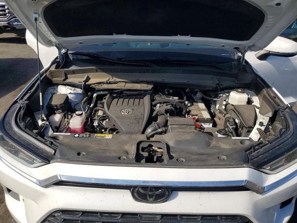 2024 TOYOTA GRAND HIGHLANDER