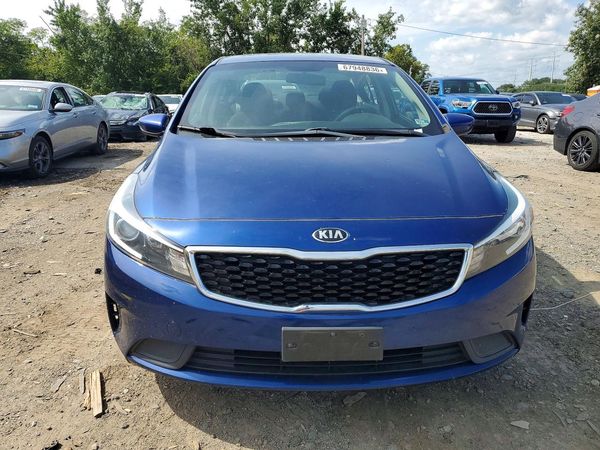 2018 KIA FORTE LX Base