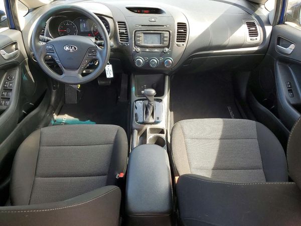 2018 KIA FORTE LX Base