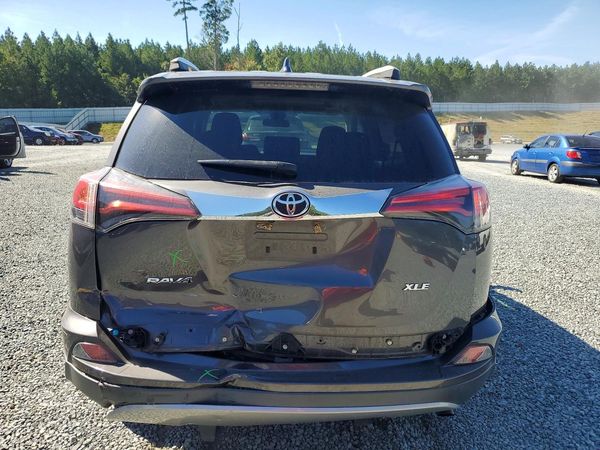 2018 TOYOTA RAV4 Adventure/XLE