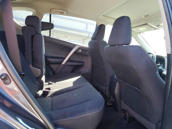 2018 TOYOTA RAV4 Adventure/XLE