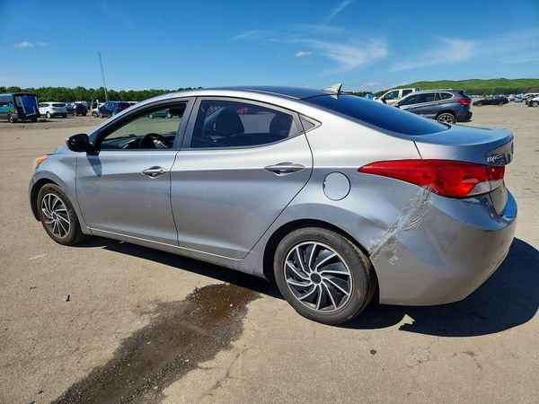 2012 HYUNDAI ELANTRA