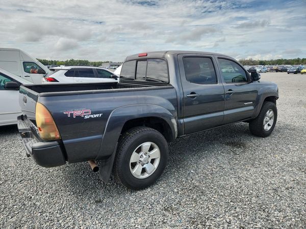 2013 TOYOTA TACOMA Delux