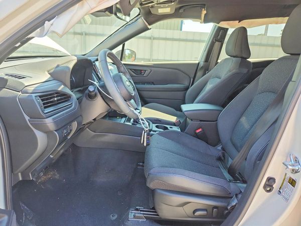2025 SUBARU FORESTER