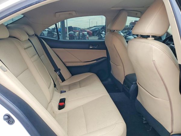 2014 LEXUS IS