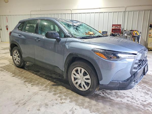 2026 TOYOTA COROLLA CROSS L — Passenger 3/4