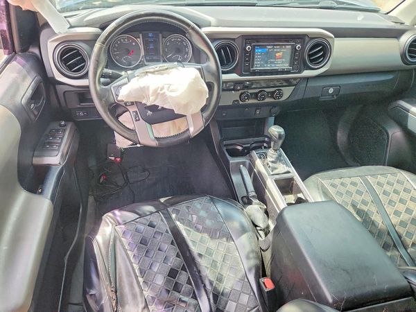 2016 TOYOTA TACOMA