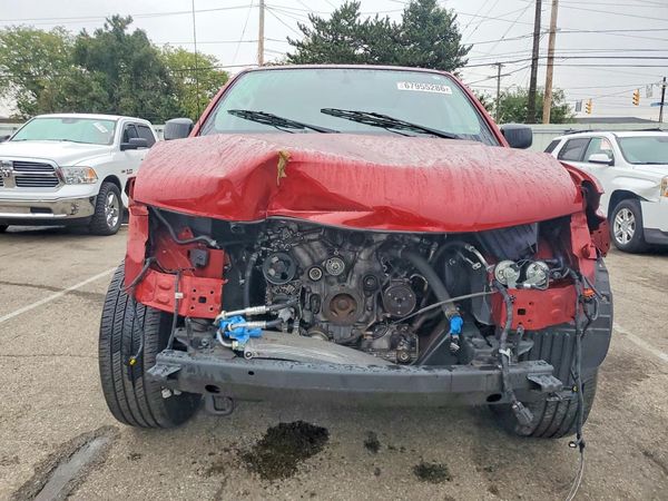 2020 NISSAN FRONTIER