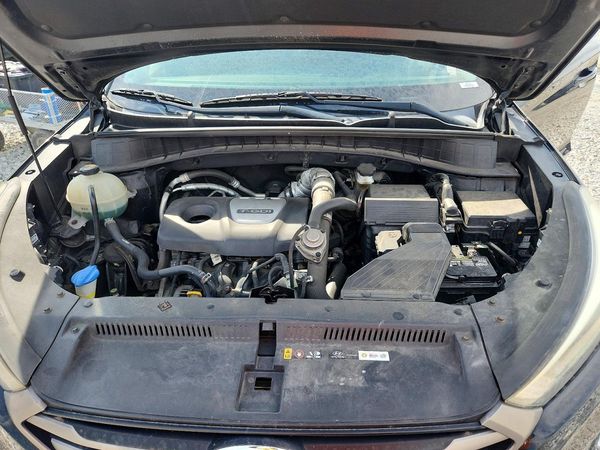 2016 HYUNDAI TUCSON