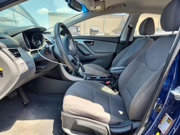 2015 HYUNDAI ELANTRA