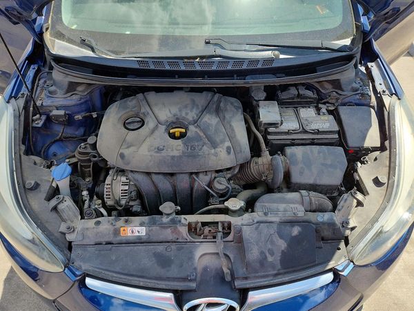 2015 HYUNDAI ELANTRA